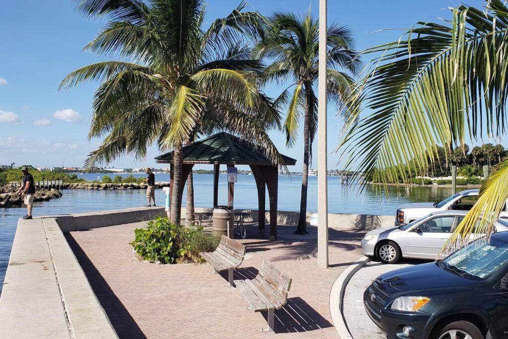 Ocean Vacation Breeze Lantana